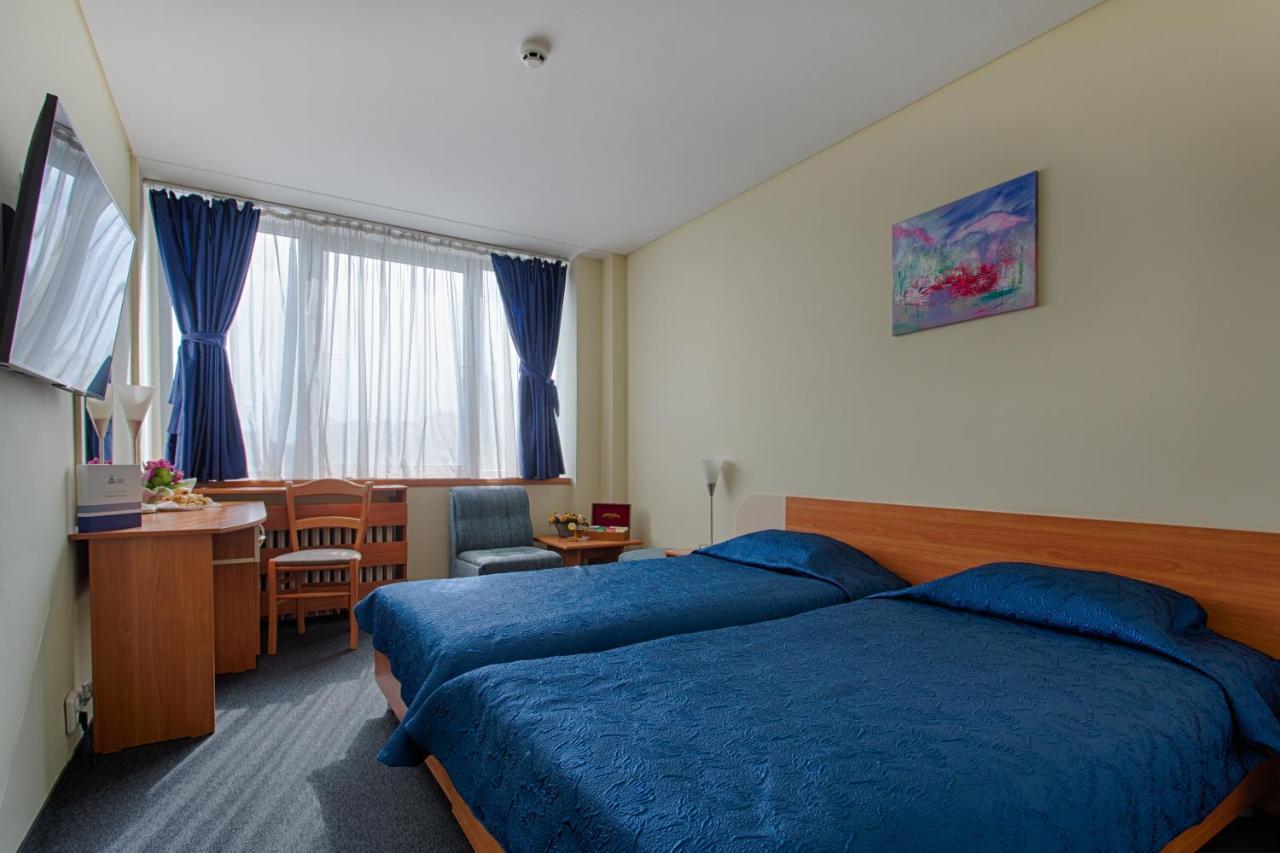Hemus Hotel Sofia Buitenkant foto